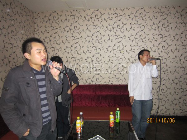 2011年10月，鄭州企鵝糧油機(jī)械有限公司--外貿(mào)部，十一國(guó)慶節(jié)團(tuán)體活動(dòng)！(圖5)